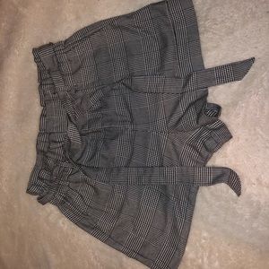 Zara plaid black and white shorts